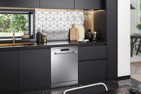 IntensiveWash™ Dishwasher with 13 Place Settings DW60M5042FS